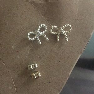 Buy for $15 or FREE with purchase of over $40 - Sterling silver earrings